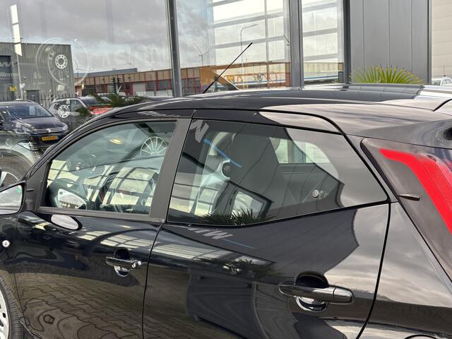 Toyota AYGO 1.0 VVT-i x-play App-Connect, Airco & Elektrische Ramen