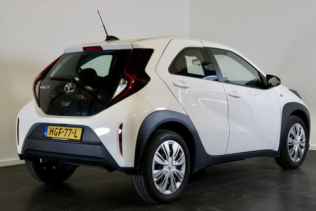 Toyota AYGO X 1.0 VVT-i MT Play | Apple Carplay | Achteruitrij camera | Android auto |