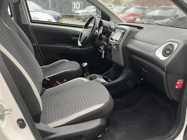 Toyota AYGO 1.0 VVT-i x-play Apple Carplay Android