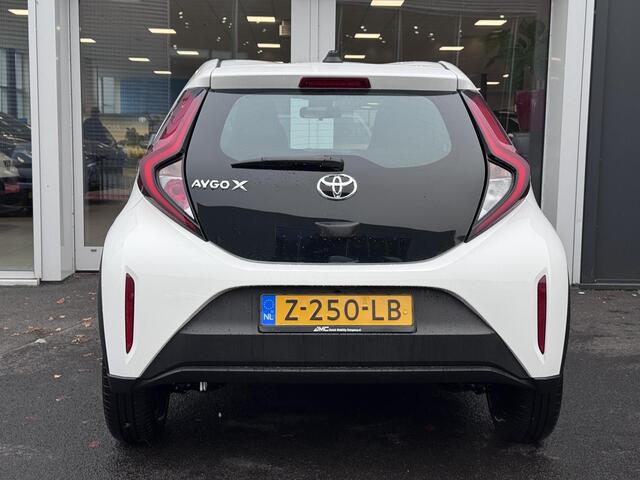 Toyota AYGO X 1.0 VVT-i MT Play