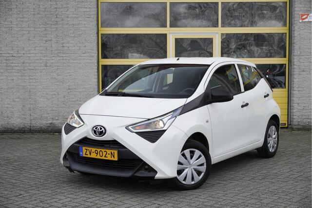 Toyota AYGO 1.0 VVT-i 5drs X-Fun BJ2019 Led | Audio | Airco | Stuurbekrachtiging | Getint glas