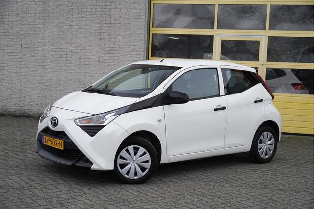 Toyota AYGO 1.0 VVT-i 5drs X-Fun BJ2019 Led | Audio | Airco | Stuurbekrachtiging | Getint glas