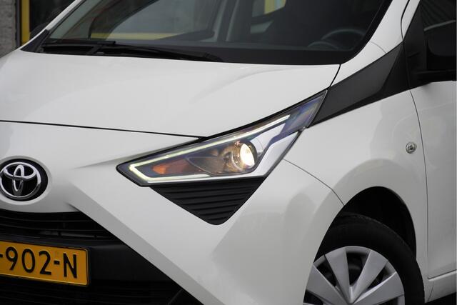Toyota AYGO 1.0 VVT-i 5drs X-Fun BJ2019 Led | Audio | Airco | Stuurbekrachtiging | Getint glas