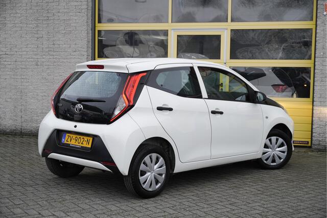 Toyota AYGO 1.0 VVT-i 5drs X-Fun BJ2019 Led | Audio | Airco | Stuurbekrachtiging | Getint glas