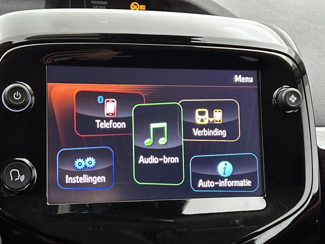Toyota AYGO 1.0 VVT-i x-cite Automaat | 1e Eigenaar | NIEUW GELEVERD & ONDERHOUDEN | Apple Carplay / Android Auto |