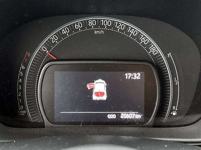 Toyota AYGO X 1.0 VVT-i MT Play