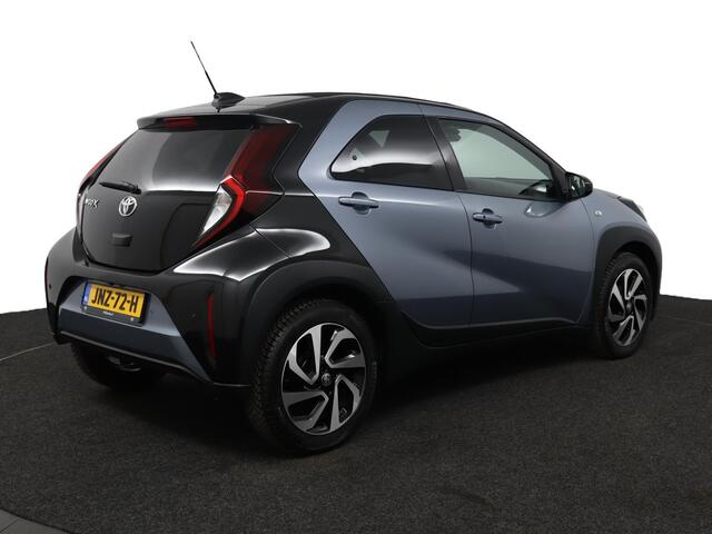 Toyota AYGO X 1.0 VVT-i S-CVT Envy | Adaptive Cruise Control | Achteruitrijcamera | Parkeersensoren | Apple Carplay | Android Auto | Cabriodak |