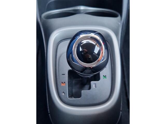 Toyota AYGO 1.0 VVT-i x-play Automaat - Camera - NL Auto