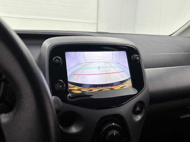Toyota AYGO 1.0 VVT-i x-play | BTW voertuig | Achteruitrijcamera |