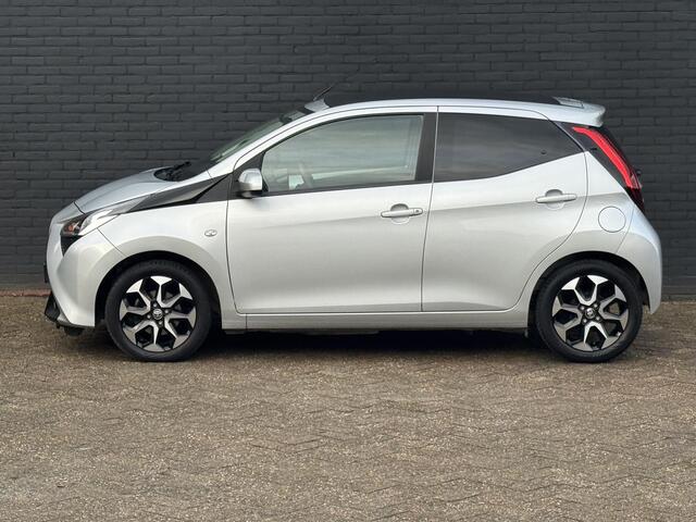 Toyota AYGO 1.0 VVT-i x-joy cabrio
