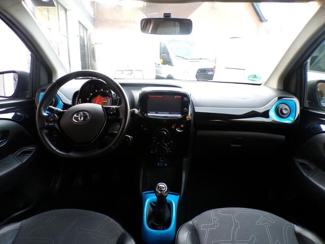 Toyota AYGO 1.0 VVT-i 5-Drs Bleu One UNIEK,LEDER ,CAMERA!