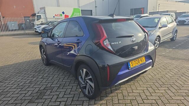 Toyota AYGO X 1.0 VVT-i MT Envy