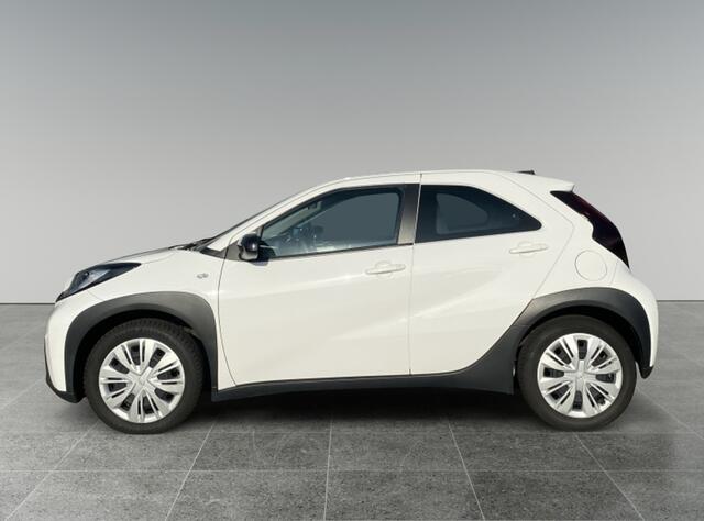 Toyota AYGO X 1.0 VVT-i MT Play