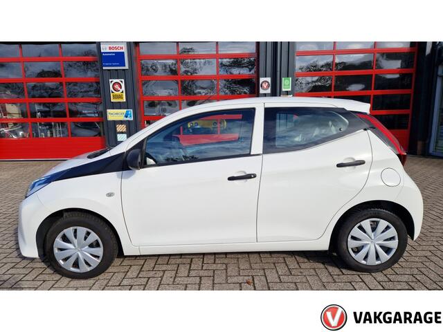 Toyota AYGO 1.0 VVT-i x-fun