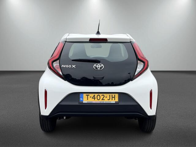 Toyota AYGO X 1.0 VVT-i Play, optioneel: Ramaker Black Edition, ¤2.000.-