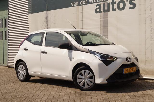 Toyota AYGO 1.0 VVT-i X-Fun -AIRCO-LED-