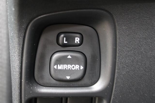 Toyota AYGO 1.0 VVT-i x-play + Navigatie