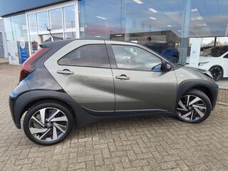 toyota-aygo-x-1.0-vvt-i-s-cvt-envy-