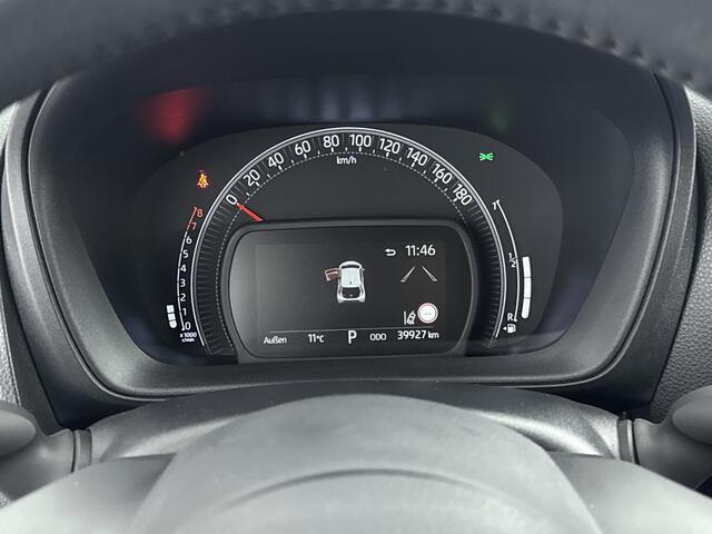 Toyota AYGO X 1.0 VVT-i S-CVT Pulse Bi-Tone | Stoelverwarming | Parkeercamera | Apple Carplay / Android Auto |
