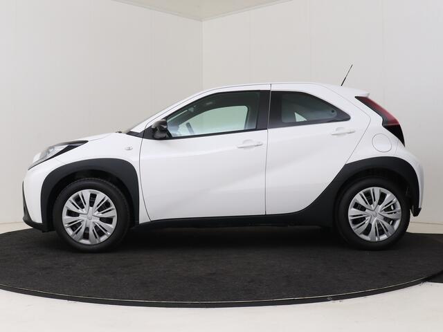 Toyota AYGO X 1.0 VVT-i MT Play demo | Airco | Achteruitrijcamera |