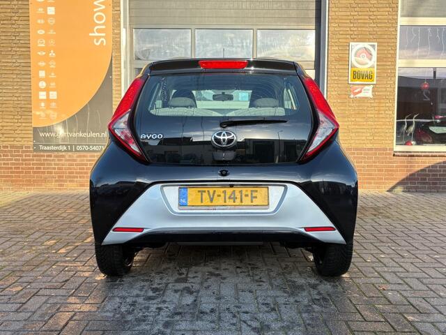 Toyota AYGO 1.0 VVT-I X-PLAY LIMITED 5-DEURS NL-AUTO/1E EIG.