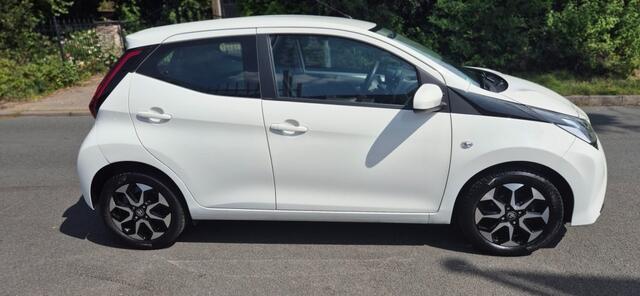 Toyota AYGO 1.0 VVT- X-clusiv*Airco*lichtmetaal*automaat*