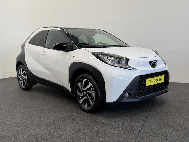 Toyota AYGO X 1.0 VVT-i Automaat Pulse | Navigatie | Apple Carplay/Android Auto | Camera | 17" Lichtmetalen Velgen | Climate Control | Adaptive Cruise Control | Two Tone