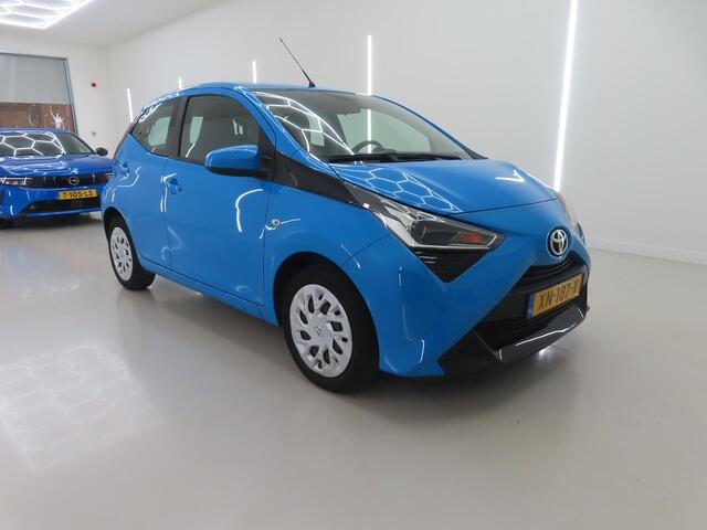 Toyota AYGO 1.0 VVT-i x-play Apple carplay/android auto | Dab