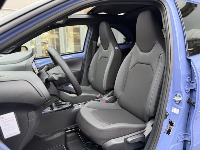 Toyota AYGO X Hybrid 115 envy Lounge Pack, Cabriodak, JBL