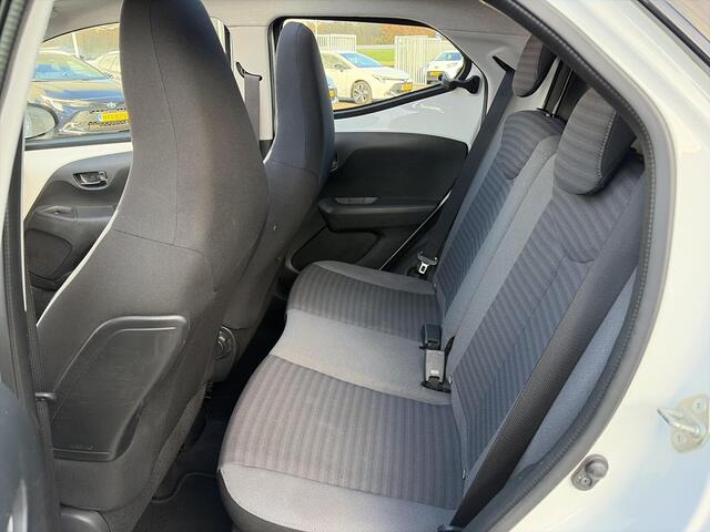 Toyota AYGO 1.0 VVT-i x-play limited cabrio