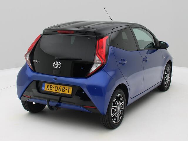 Toyota AYGO 1.0 VVT-i x-clusiv 1/2 Leder /Camera