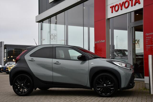 Toyota AYGO X 1.0 VVT-i MT Premium 72pk | JBL-audio | Keyless | Parkeersensoren | Zéér luxe! |