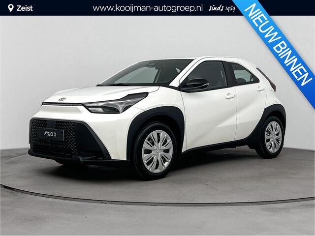 Toyota AYGO X Hybrid 115 play ¤ 500,- inruilpremie! Snel leverbaar !