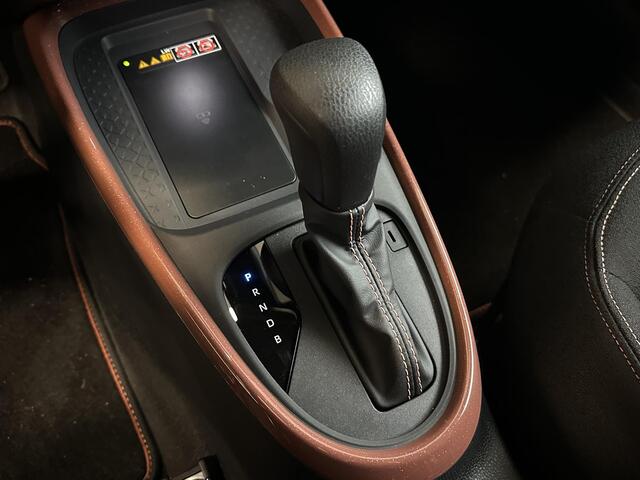 Toyota AYGO X Hybrid 115 pulse ¤ 500,- inruilpremie! Snel leverbaar ! incl Easy pack !