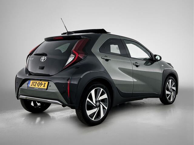 Toyota AYGO X 1.0 VVT-i MT Premium | Cabrio dak | Navigatie | JBL | PDC | Verwarmde stoelen | verdeel auto nog niet binnen