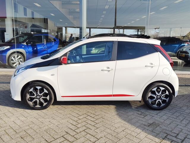 Toyota AYGO 1.0 VVT-i x-first Cabrio | El. Schuifdak | Android Auto | DAB |