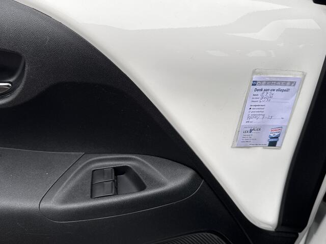 Toyota AYGO 1.0 VVT-i x-nav Incl 12 maanden Bovag garantie