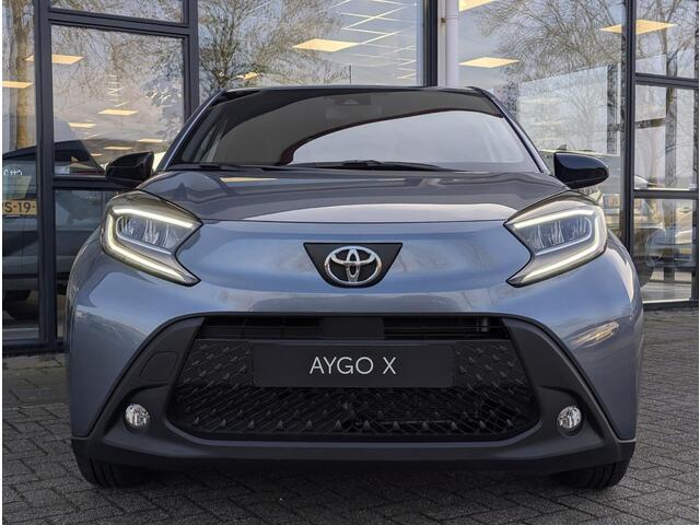 Toyota AYGO X 1.0 VVT-i MT first | Stoelverwarming | Climate Control | Camera | Led | ACC | Licht- regensensor
