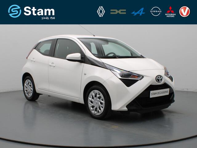 Toyota AYGO 73pk VVT-i x-play Airco | Camera | Carplay