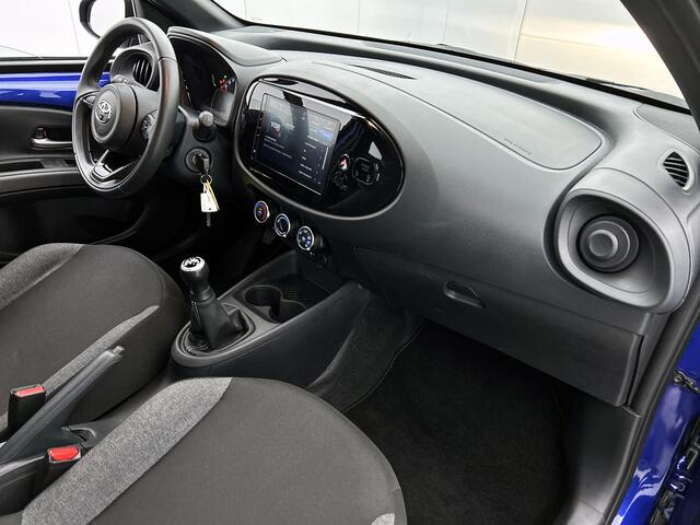 Toyota AYGO X 1.0 VVT-i MT Play