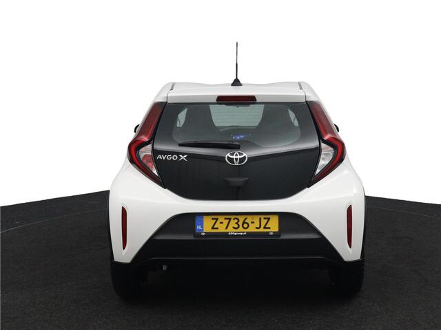 Toyota AYGO X 1.0 VVT-i MT Play | Parkeer Camera | Adaptieve Cruise control | Apple Carplay |