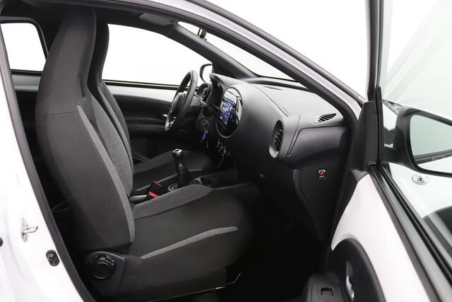 Toyota AYGO X 1.0 VVT-i MT Play | Parkeer Camera | Adaptieve Cruise control | Apple Carplay |