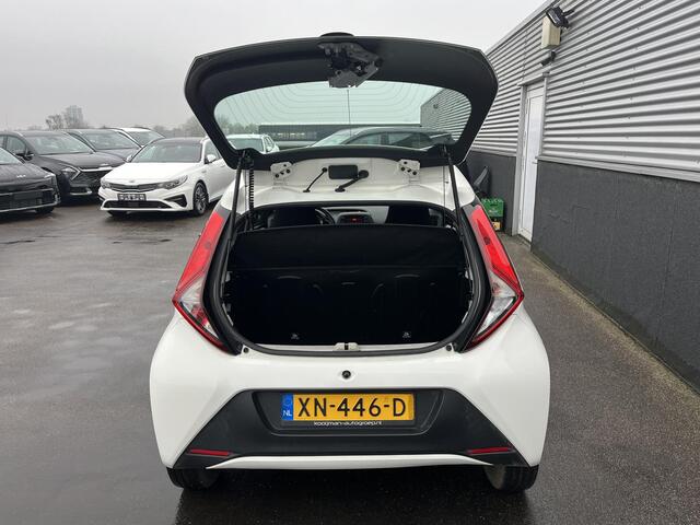 Toyota AYGO 1.0 VVT-i x-fun Volledig Dealeronderhouden, 1e eign. Airco