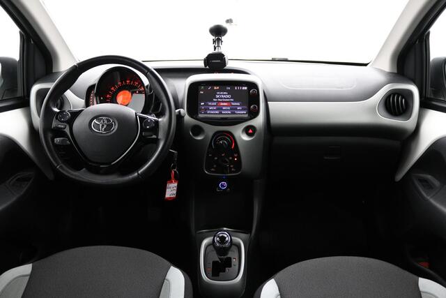 Toyota AYGO 1.0 VVT-i x-play | Automaat | Airco | Groot scherm voor Apple carplay - Android auto |