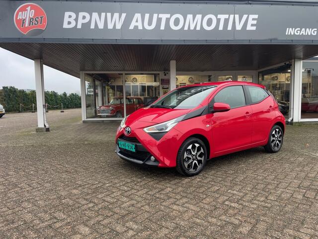 Toyota AYGO 1.0 VVT-i x-play