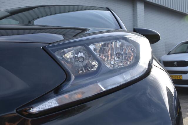 Toyota AYGO X 1.0 VVT-i MT Play | Parkeerhulp camera | Cruise control |