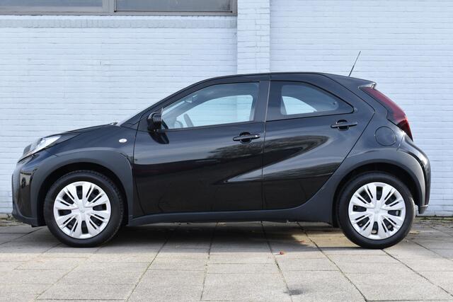 Toyota AYGO X 1.0 VVT-i MT Play | Parkeerhulp camera | Cruise control |