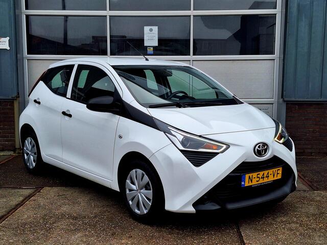 Toyota AYGO 1.0 VVT-i x-fun, Airco, Bluetooth, 5-Drs, 1 Eigenaar!!