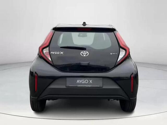 Toyota AYGO X Hybrid 115 play **HYBRIDE/ AUTOMAAT/ NIEUWE AUTO**