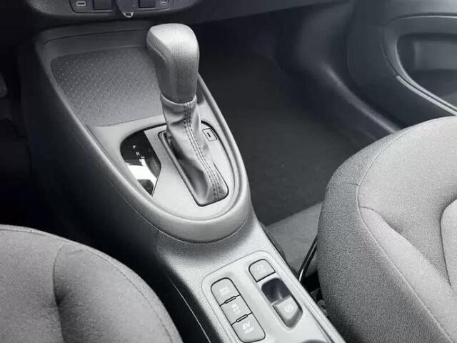 Toyota AYGO X Hybrid 115 play **HYBRIDE/ AUTOMAAT/ NIEUWE AUTO**